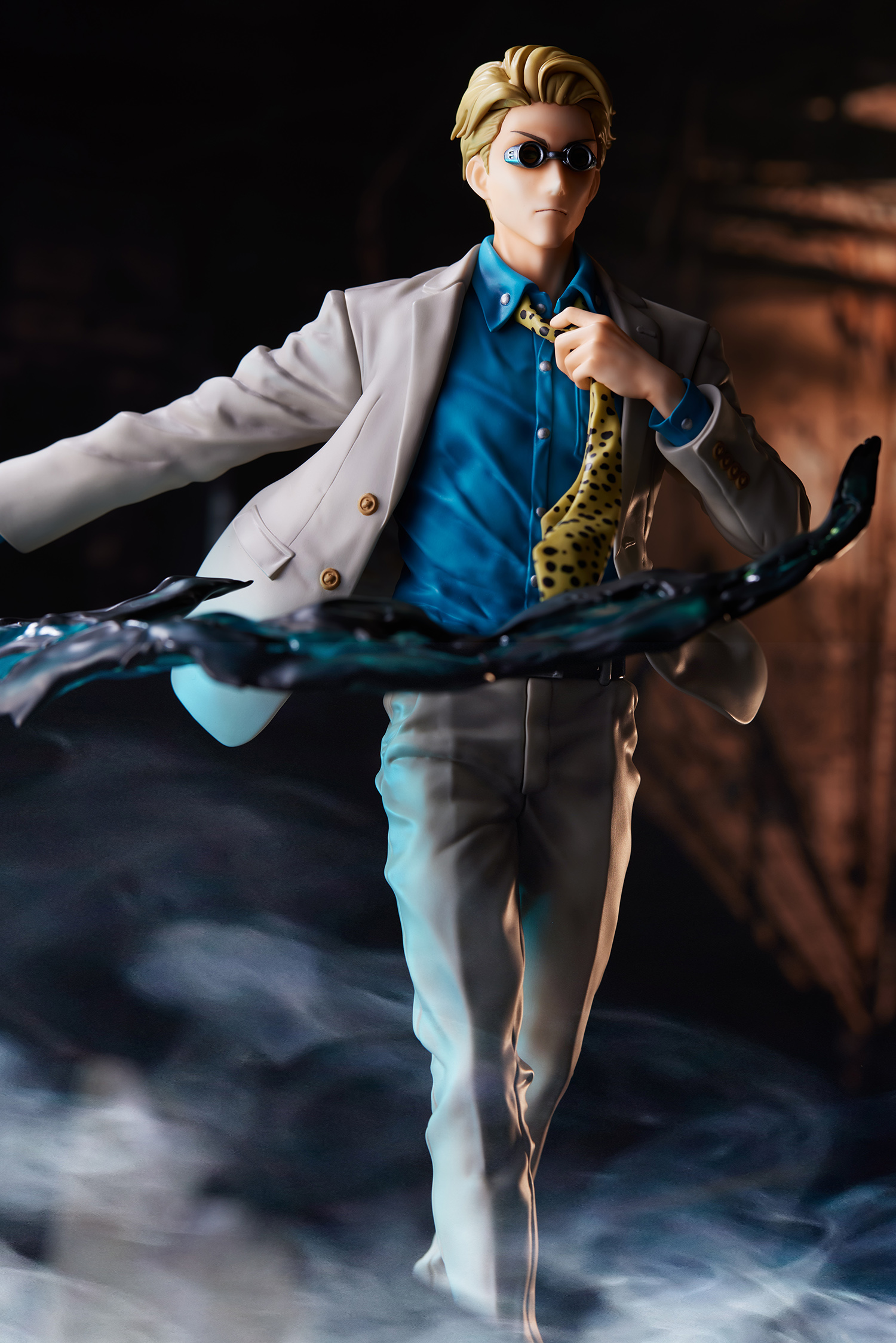 SHIBUYA SCRAMBLE FIGURE、TVアニメ「呪術廻戦」より、「七海 建人 1/7 